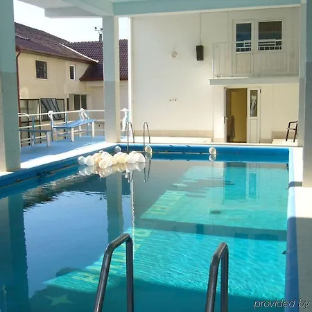Hotel Arizona 3*